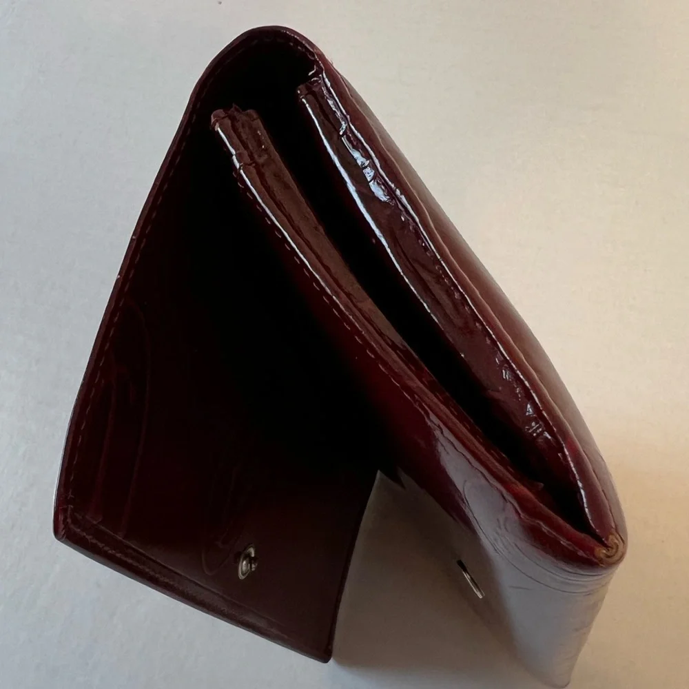 Cartier Happy Birthday Patent Leather Bifold Long‎ Wallet